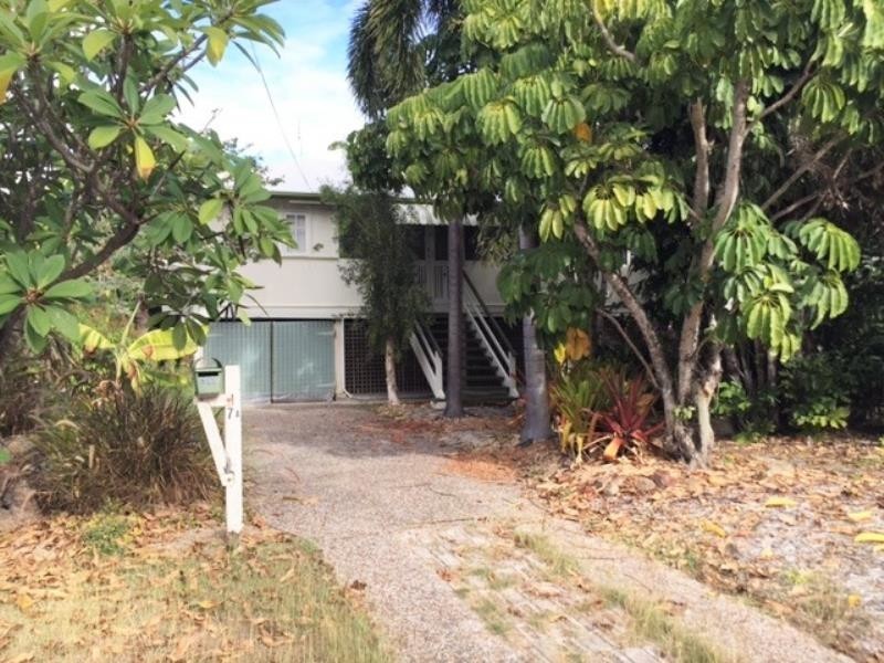 7a Main Street, Park Avenue QLD 4701